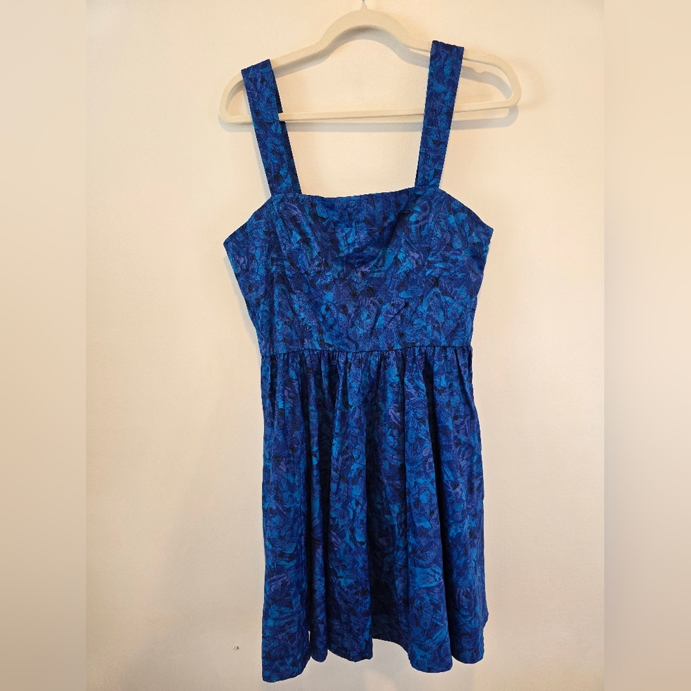 Chelsea28 Vibrant Blue Patterned Dress Size M Nwt